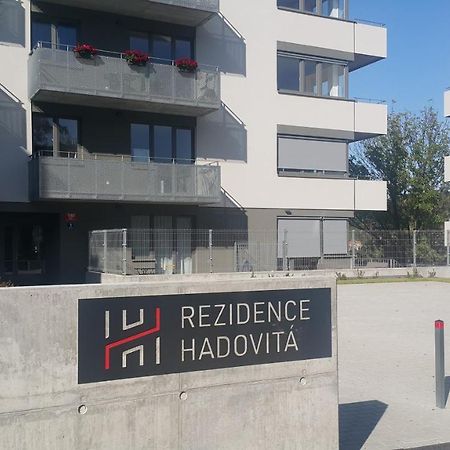 Rezidence Hadovita براغ المظهر الخارجي الصورة